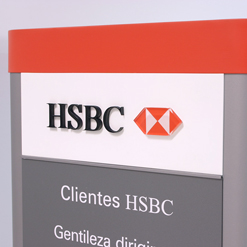 detalhe de totem - HSBC